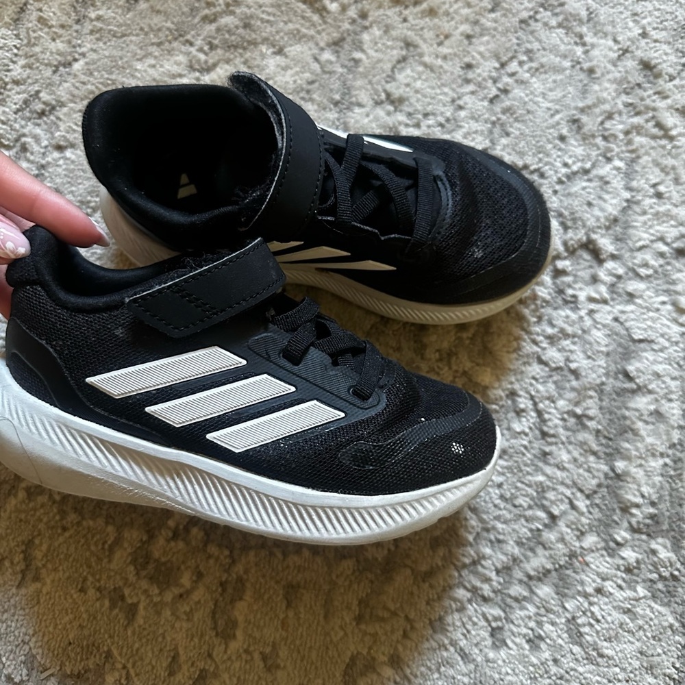 Runfalcon Adidas Sneakers 9C